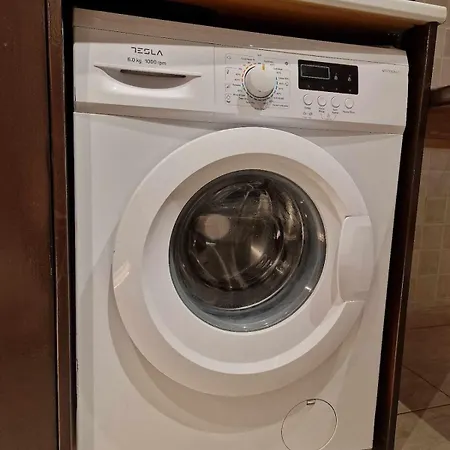 Seaside View 1-bedroom Apartment!