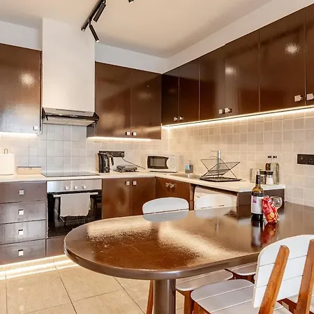 Seaside View 1-bedroom Apartment! * Larnaca