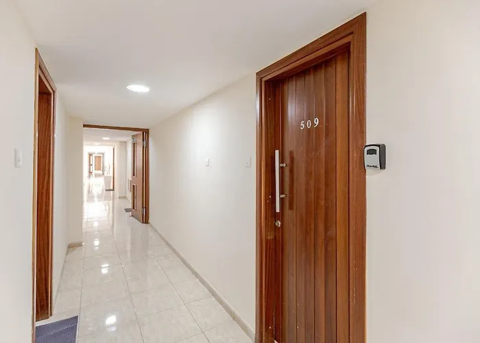 아파트 Seaside View 1-bedroom Apartment! *