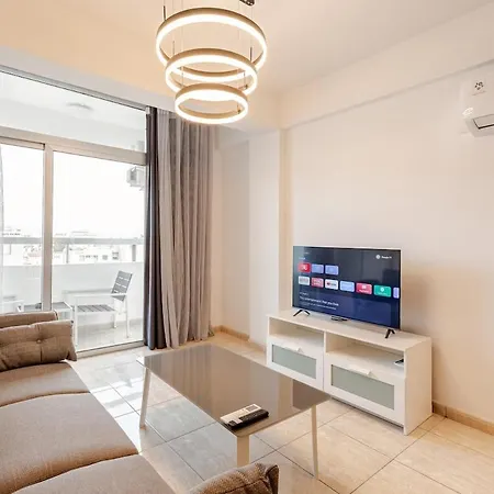 Seaside View 1-bedroom Apartment! Apartman